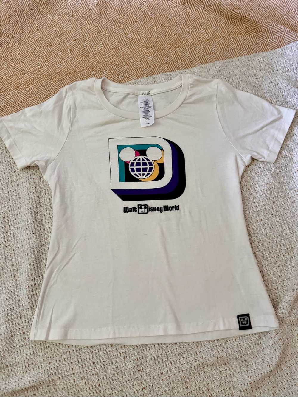 Official Retro Inspired Walt Disney World Women's Fitted Tee New Dead Stock